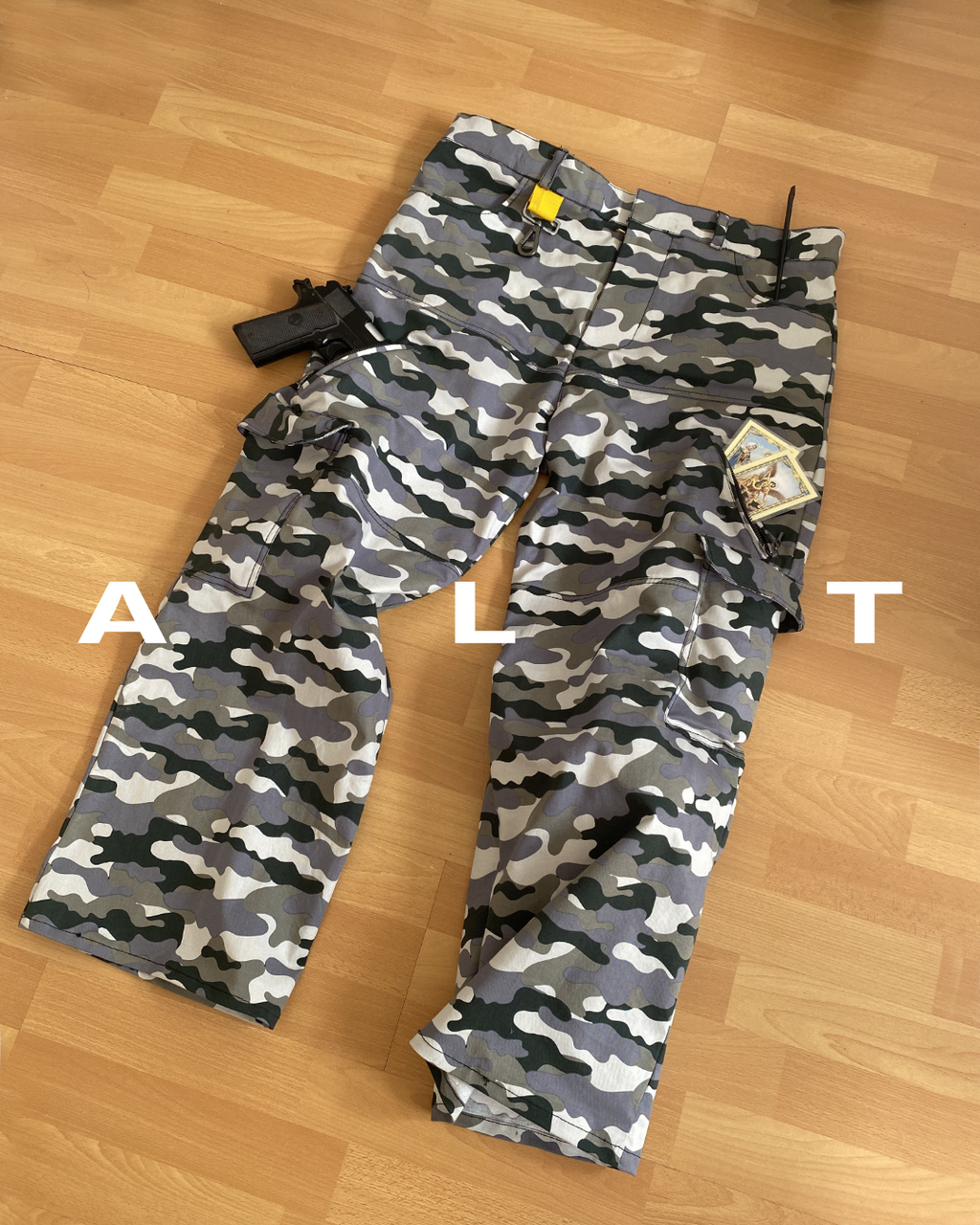 PANTALÓN MILITAR EVA 404