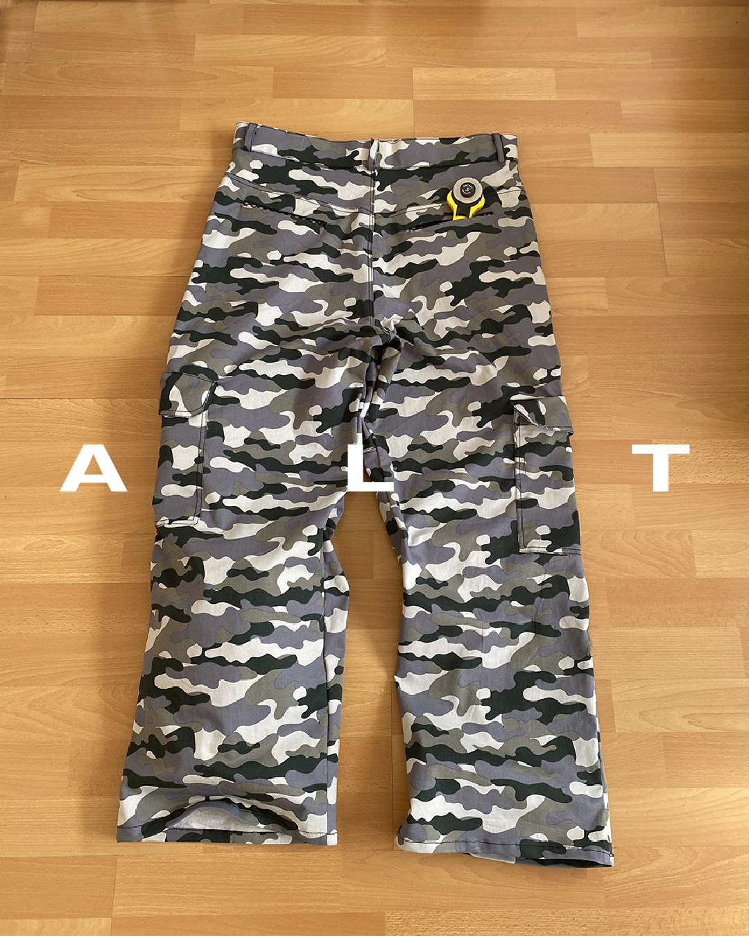 PANTALÓN MILITAR EVA 404